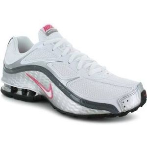 Women’s Nike Reax Run 5 running shoes